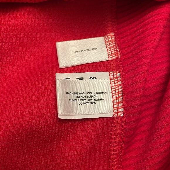 NWOT Torrey Pines Golf Jacket Cutter & Buck Women’s XL Red - Picture 8 of 11